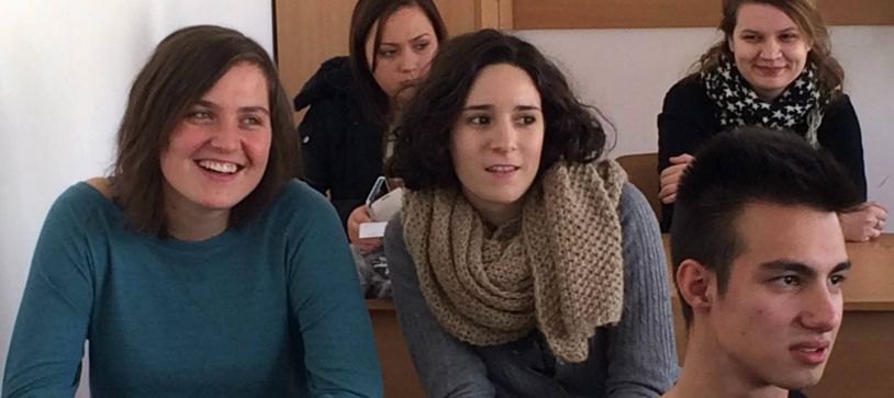 Educația non-formală vine la liceu prin voluntari europeni